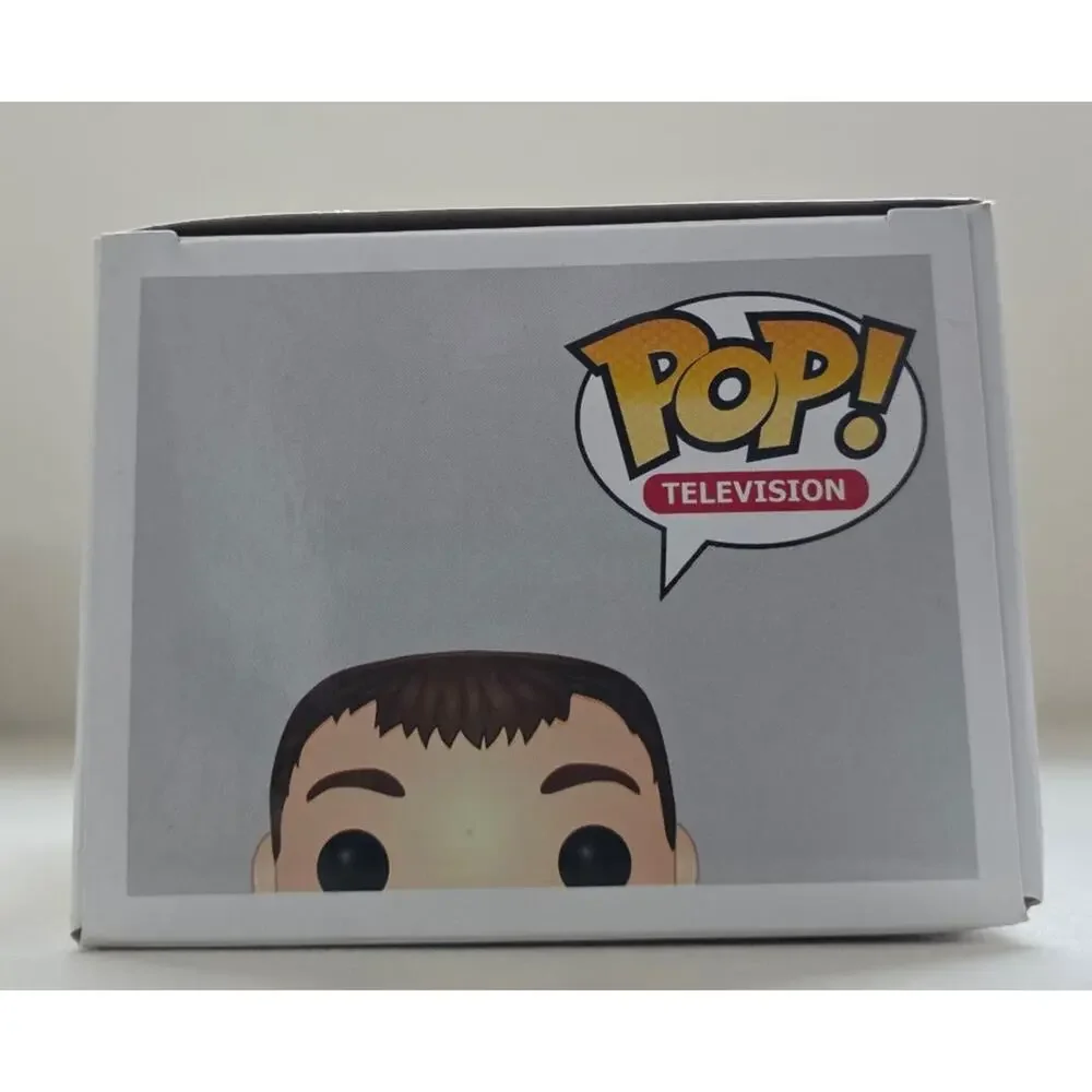Funko Pop 9th Doctor with Banana Hot Topic Exclusive Doctor Who #301 Vaulted - Picture 6 of 6